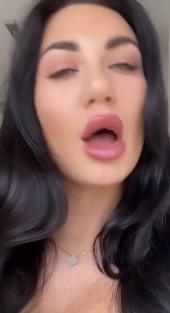 Full leaked Suppasamm private onlyfans photo