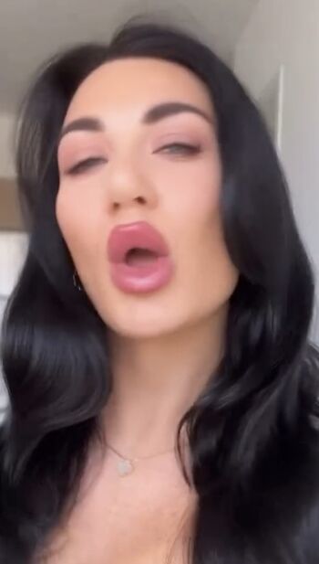 Full leaked Suppasamm private onlyfans photo