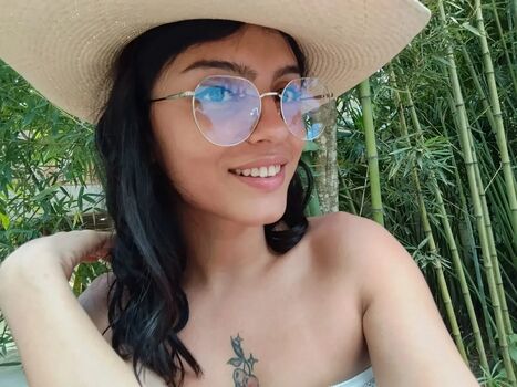 Full leaked Susi doll private onlyfans photo