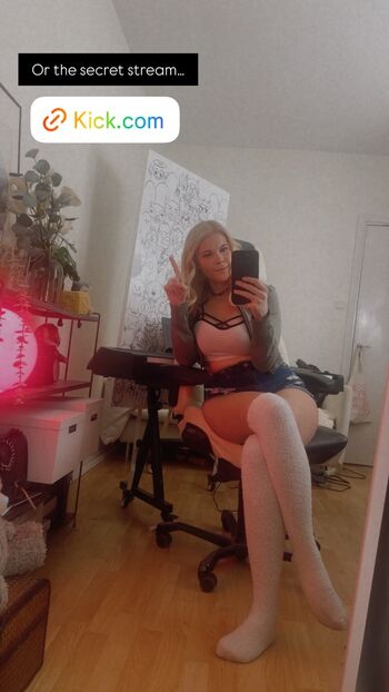 Full leaked Swebliss private onlyfans photo