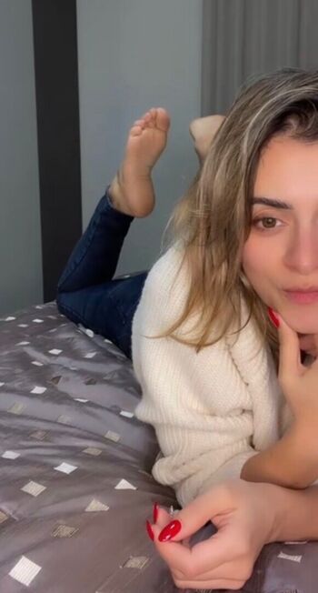 Full leaked Sweet girl page private onlyfans photo