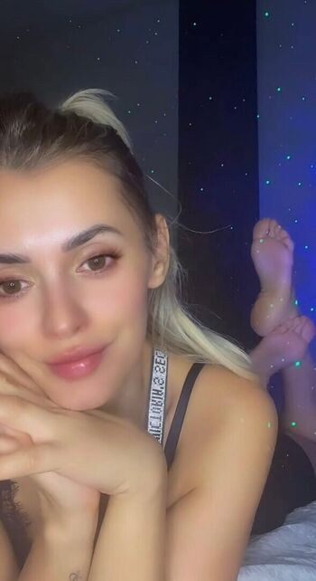 Full leaked Sweet girl private onlyfans photo