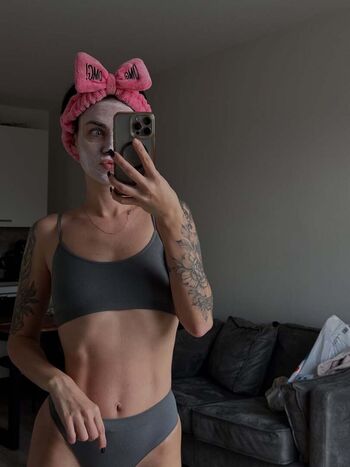 Full leaked Sweetiekatrin private onlyfans photo