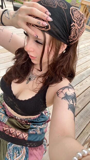 Full leaked Sweetlypearll private onlyfans photo