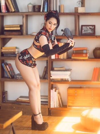 Full leaked Sweetmayumixoxo private onlyfans photo
