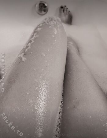 Full leaked Sweetmirage private onlyfans photo