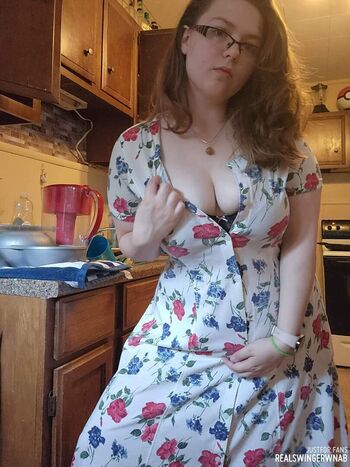 Full leaked Swingerwanabe private onlyfans photo