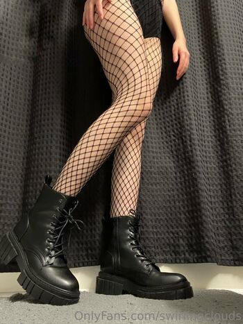 Full leaked Swirlingclouds private onlyfans photo
