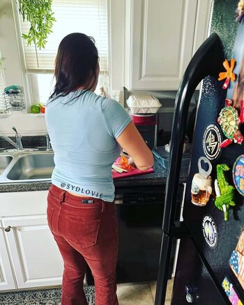 Full leaked Sydlovie private onlyfans photo