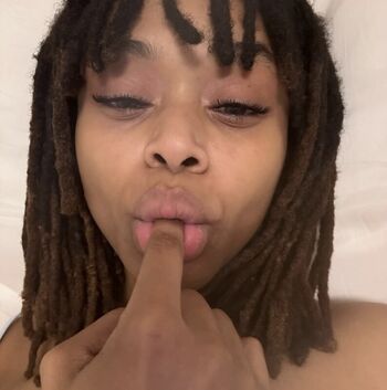 Full leaked Sydmalay private onlyfans photo