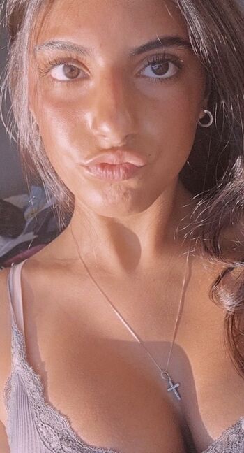 Full leaked Sydney monello private onlyfans photo