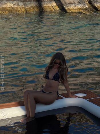 Full leaked Sydney ramolla private onlyfans photo