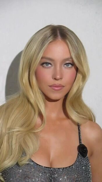 Full leaked Sydney sweeney page private onlyfans photo