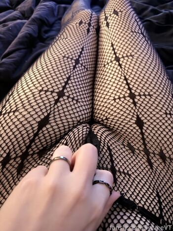 Full leaked Sylveevt private onlyfans photo