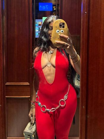 Full leaked Mawacat/ private onlyfans photo