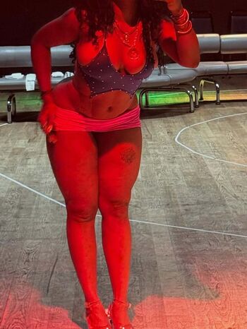 Full leaked Anabella/ private onlyfans photo