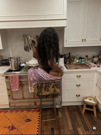 Full leaked Sza private onlyfans photo