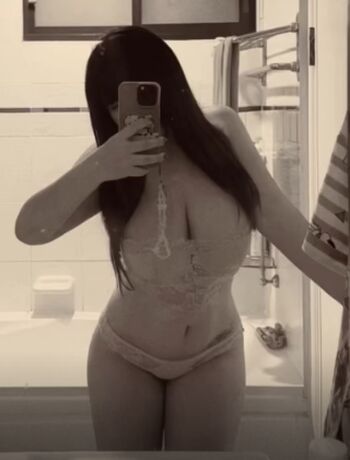 Full leaked T thiwaaa private onlyfans photo