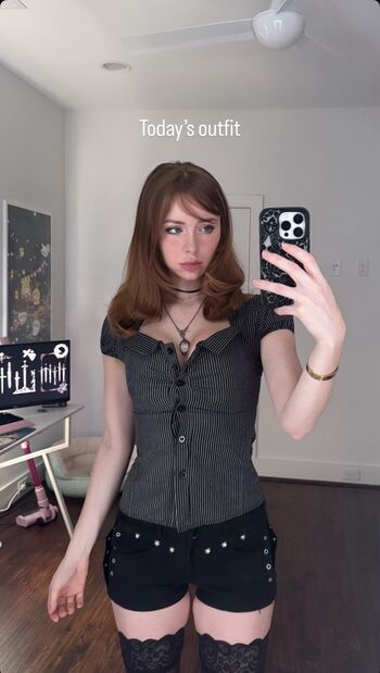 Full leaked Tabbyycatts private onlyfans photo