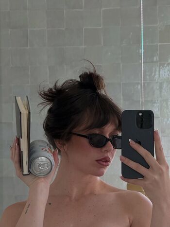 Full leaked Tabitha swatosh private onlyfans photo