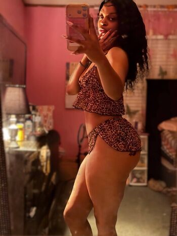Full leaked Taiispicyy private onlyfans photo