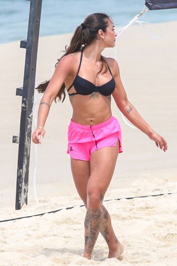 Tainá Castro Militão