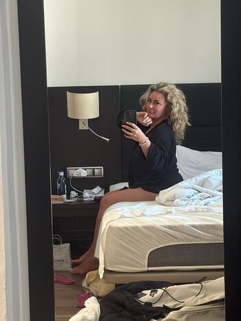 Full leaked Tamara elder private onlyfans photo