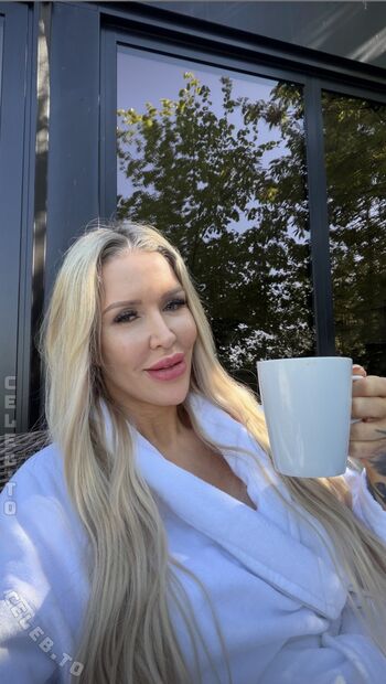 Full leaked Tania amazon private onlyfans photo