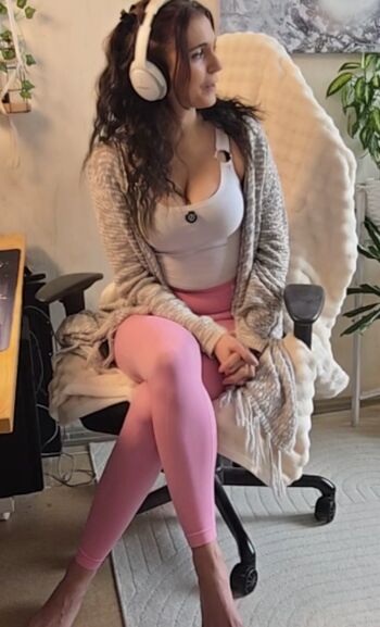 Full leaked Tania derveaux page private onlyfans photo