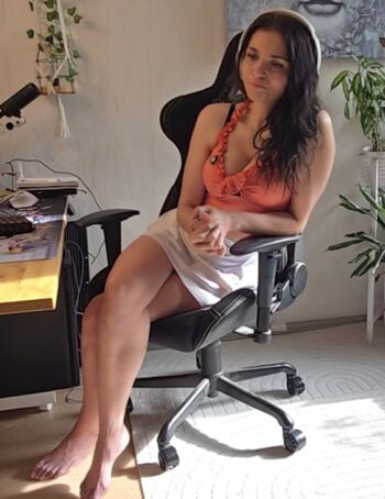 Full leaked Tania derveaux page private onlyfans photo