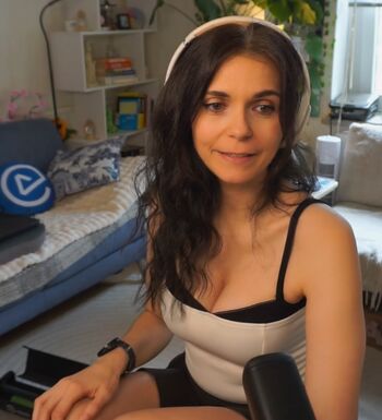 Full leaked Tania derveaux private onlyfans photo