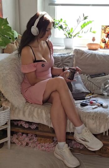 Full leaked Tania derveaux private onlyfans photo