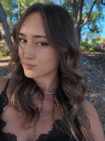 Full leaked Tania koh lanta page private onlyfans photo