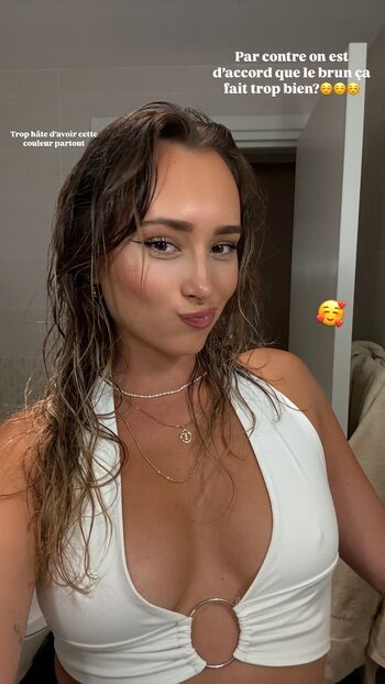 Full leaked Taniakhazaal private onlyfans photo