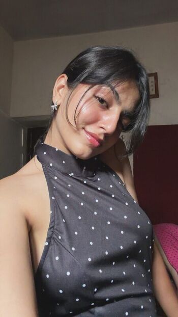 Full leaked Taniya oberoi private onlyfans photo