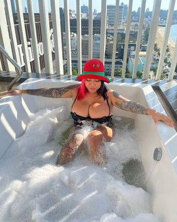 Full leaked Tanonnapa private onlyfans photo
