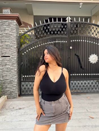 Full leaked Tanu cherry private onlyfans photo