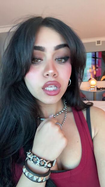 Full leaked Tara yummy page private onlyfans photo