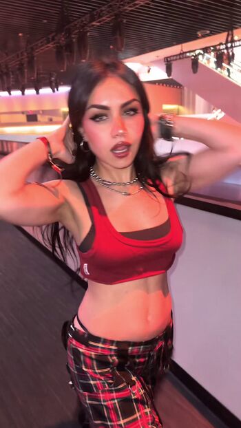 Full leaked Tara yummy page private onlyfans photo