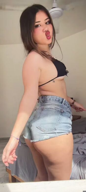 Full leaked Tastardu private onlyfans photo