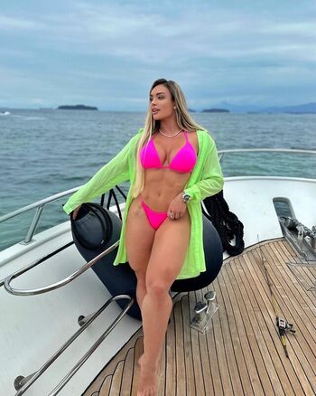 Full leaked Tatiana lobao private onlyfans photo