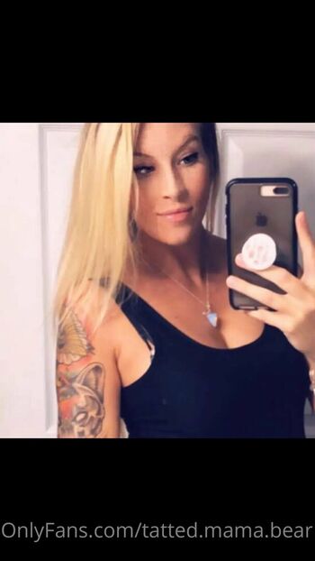 Full leaked Tatted mama bear page private onlyfans photo