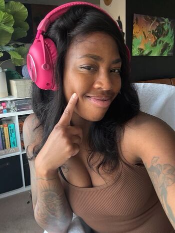 Full leaked Tattedpoodle private onlyfans photo