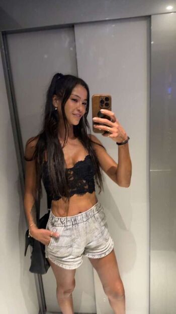 Full leaked Tayah paillette private onlyfans photo