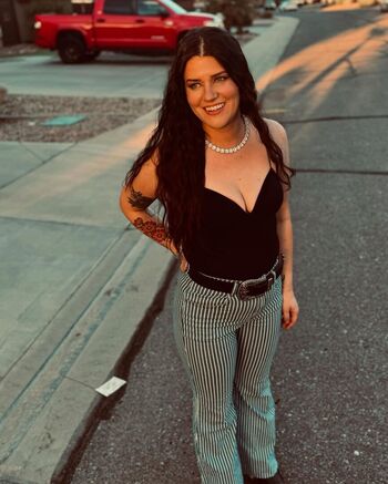 Full leaked Taybeezer private onlyfans photo