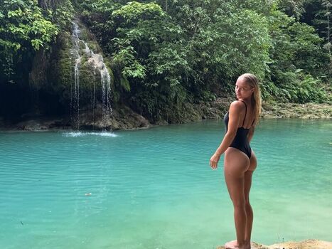 Full leaked Taylahkirkk private onlyfans photo