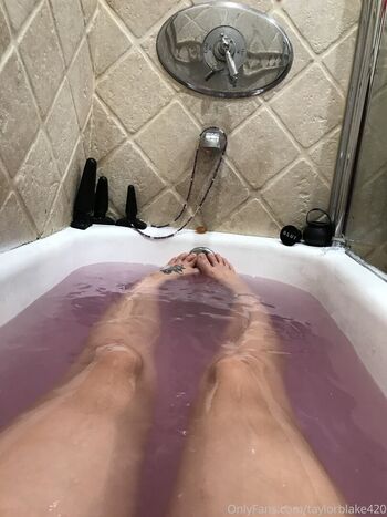 Full leaked Taylor blake private onlyfans photo
