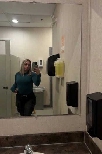 Full leaked Taylor flewin private onlyfans photo