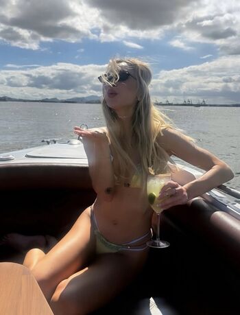 Full leaked Taylor hudson private onlyfans photo