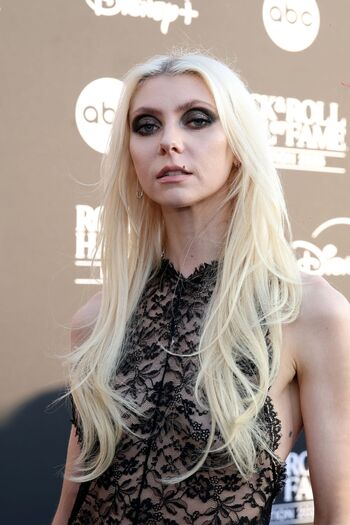 Taylor Momsen